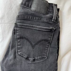 Levi’s 710 jeans